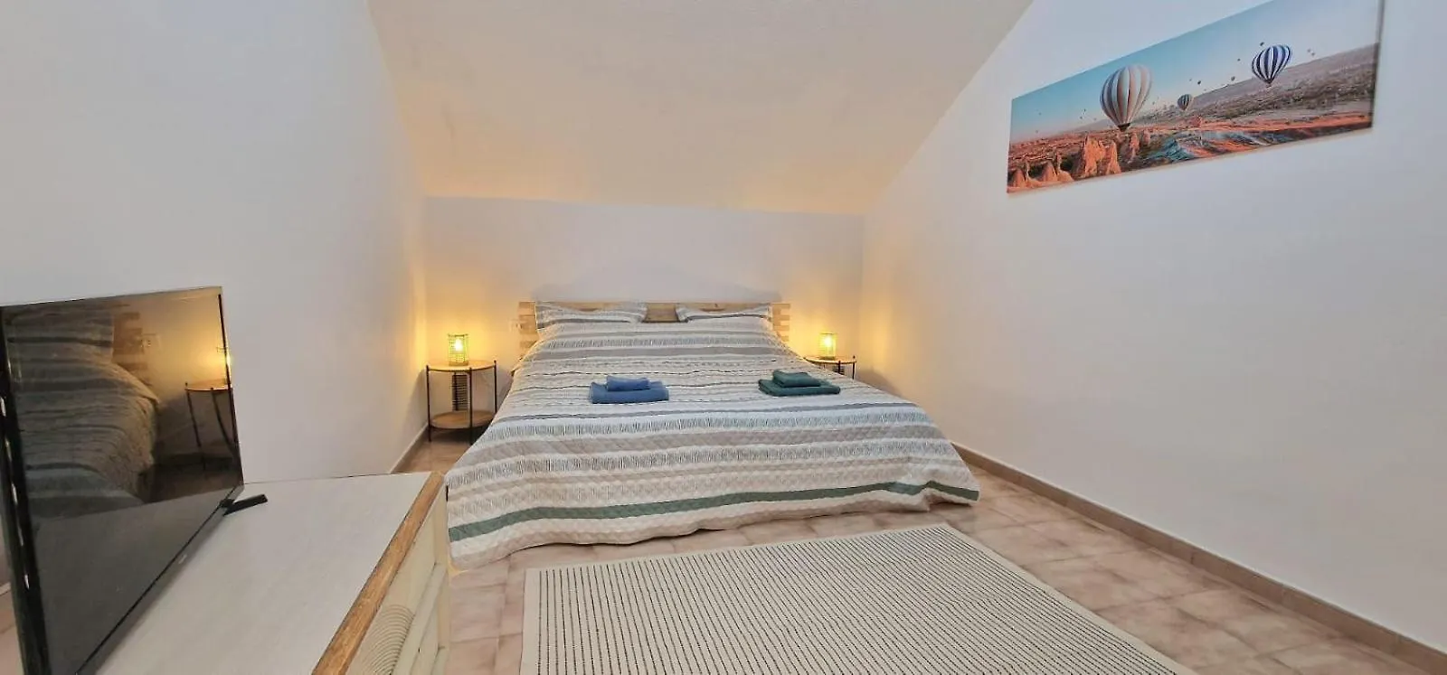 Spacious 3-Bedroom Duplex Apartment With Heated Pool & Ocean View In Castle Harbour, Arona Los Cristianos  Los Cristianos (Tenerife)